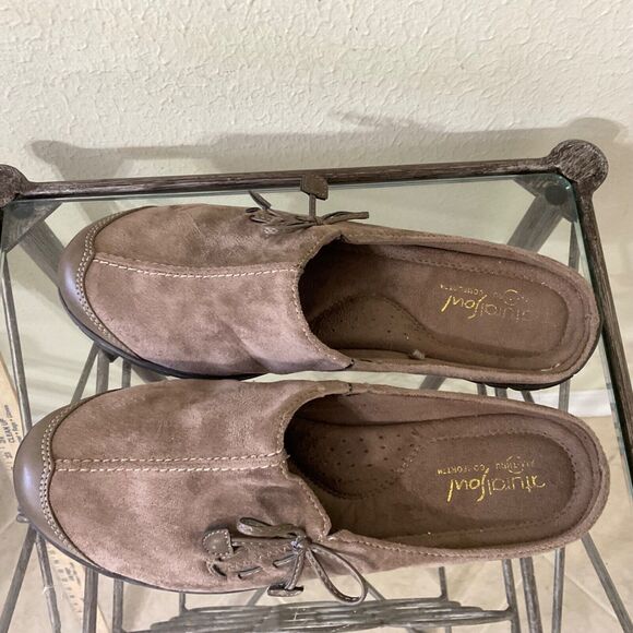 Natural Soul by Naturalizer Comfort Mules Size 7.5 M Women’s Brown Suede Slip On - Picture 3 of 11